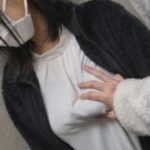 地味な眼鏡の巨乳妻、旦那に売られ他人棒を巨乳で奉仕、生膣を犯され中出しされる。