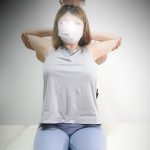 (No link) ストレッチと称し爆乳揉みしだくセクハラ施術 驚異の巨乳