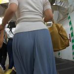 ボンキュキュボンな美人Tバックママ